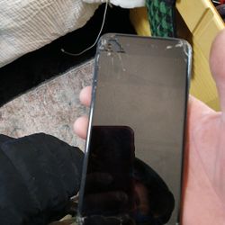 Broken I Phone