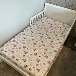Toddler Bed with Mattress 