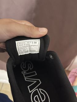 Levi’s Shoes Size 5.5