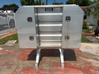 Iconic MetalGear Headache Rack Aluminum for Semi Truck Flatbed