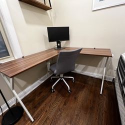 Stylish Corner Desk And Chair 