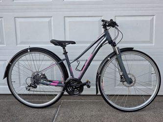 700c GT Hybrid City Bike