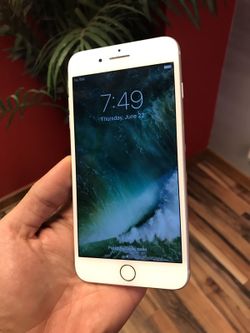 Unlocked iPhone 7 plus 128gb