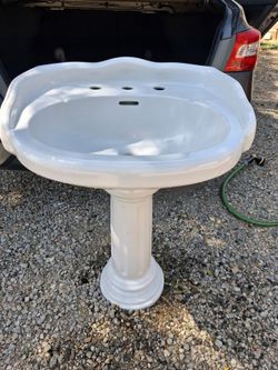 Pedestal Sink ! $60! Lavamanos 6