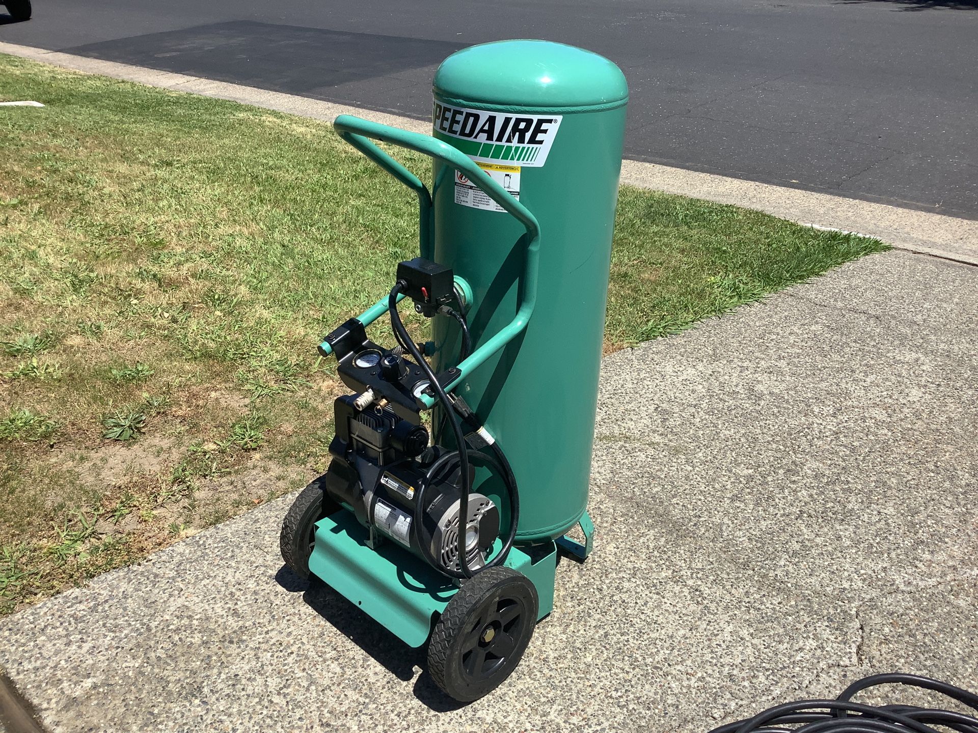 05edb9704a994fd7bf1da571ec5443