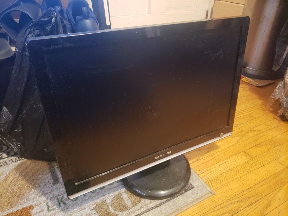 Samsung SyncMaster 216BW Monitor
