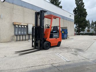 Cheap Toyota Forklift !!!