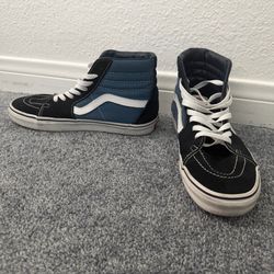 MENS 9 HI TOP OLD SKOOL VANS (USED)