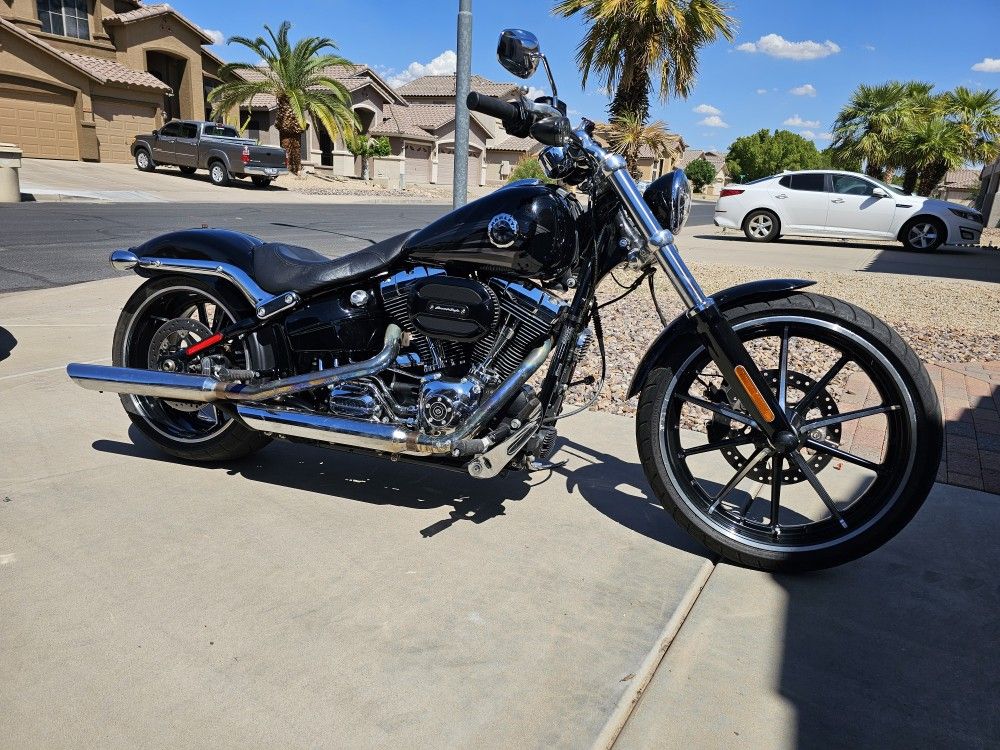 2016 Harley Davidson Breakout 