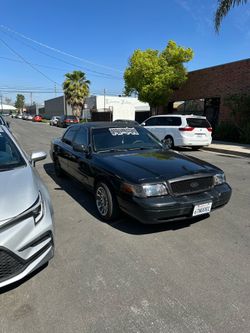 2006 Ford Crown Victoria p71 Gang unit