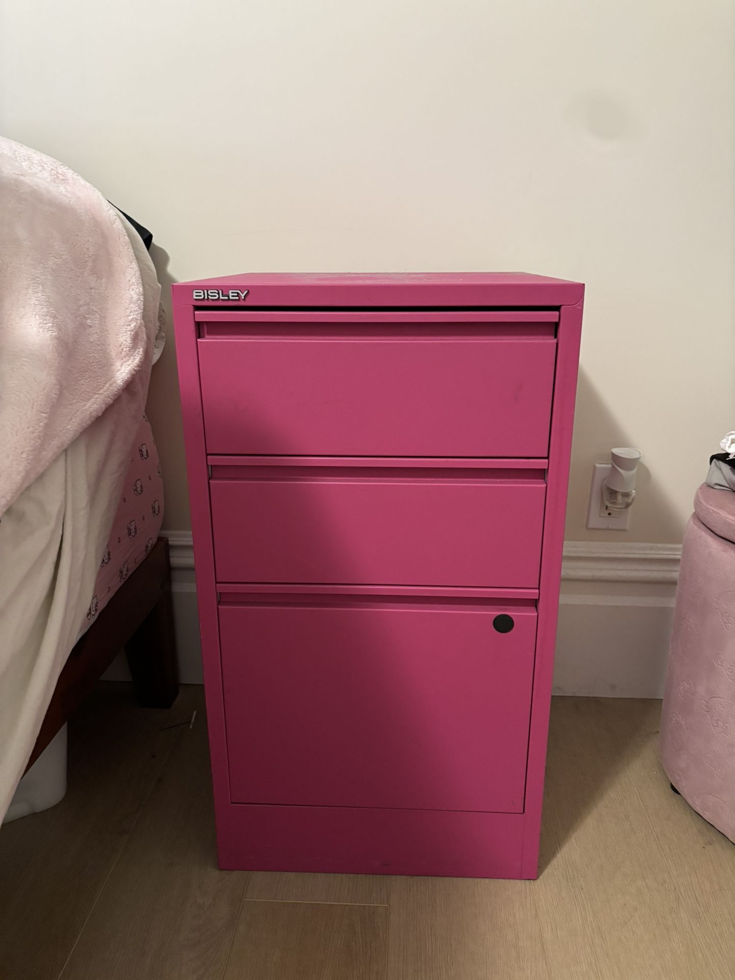 Pink Organizer