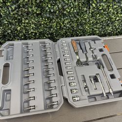 42-Piece 1/4 Inch Drive Socket Set with Carrying Case for Household or Automobile Repairing