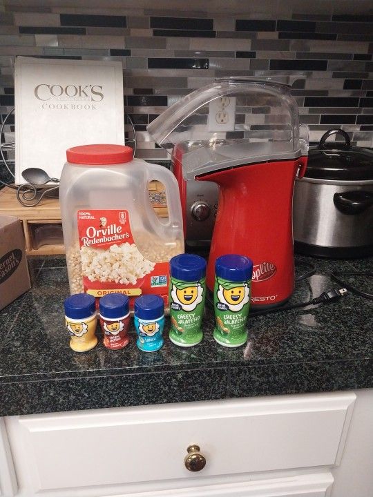 Poplite Popcorn Maker With Stuff