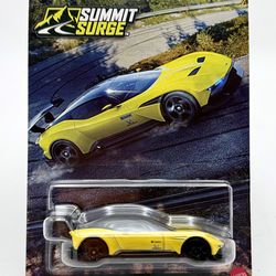 Hot Wheels Silver Series 1:64 Scale Diecast Model Car - Aston Martin Vulcan