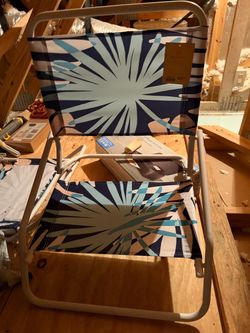 New Folding Beach Chair with Tropical Print (2)