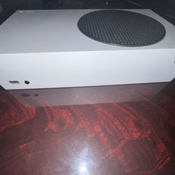 Xbox One Series S 500gb & Gaming Monitor Samsung Odyssey 27” 240hz 