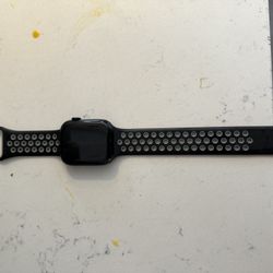 Apple Watch Series 7 