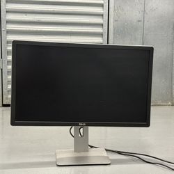 ✨ Dell 24” Adjustable Monitor – Rotates Vertical & Horizontal! ✨