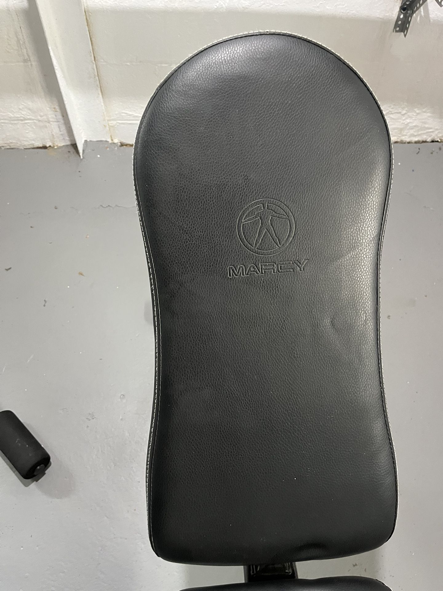 Weight Bench