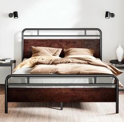Industrial Metal & Wood Bed Frame – King