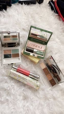 Clinique make up bundle