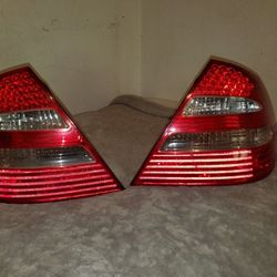 W211 Mercedes e350, e320 led lights