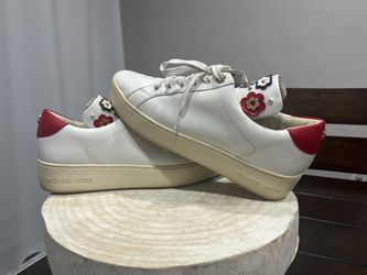 Michael Kors Mindy Floral Applique Leather Sneakers Women’s Size 9M White HJ18A