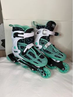 Roller Derby Adjustable Inline Skates Youth Size 3-6 – Excellent Condition