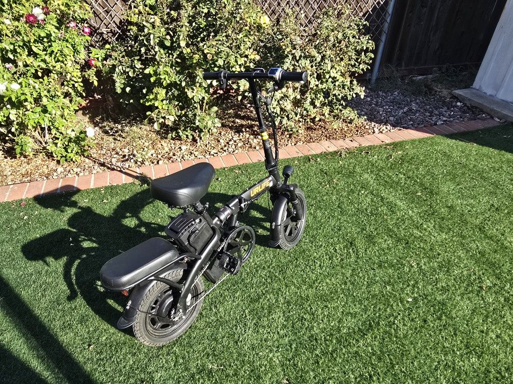 14" Folding Electric Bike, 500W Peak Motor, 48V 375Wh Removable Battery, 20MPH