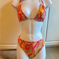 Frankie’s bikini W Two New Tops 