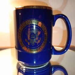 POTUS coffee mug