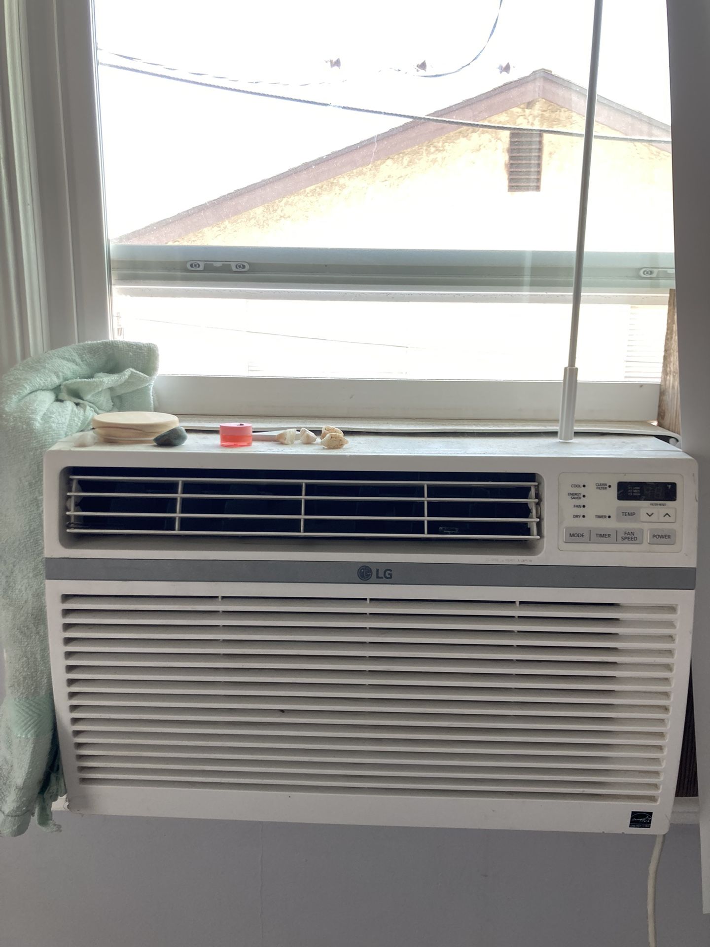 Must Go 9/27! Window AC Unit with Metal cover