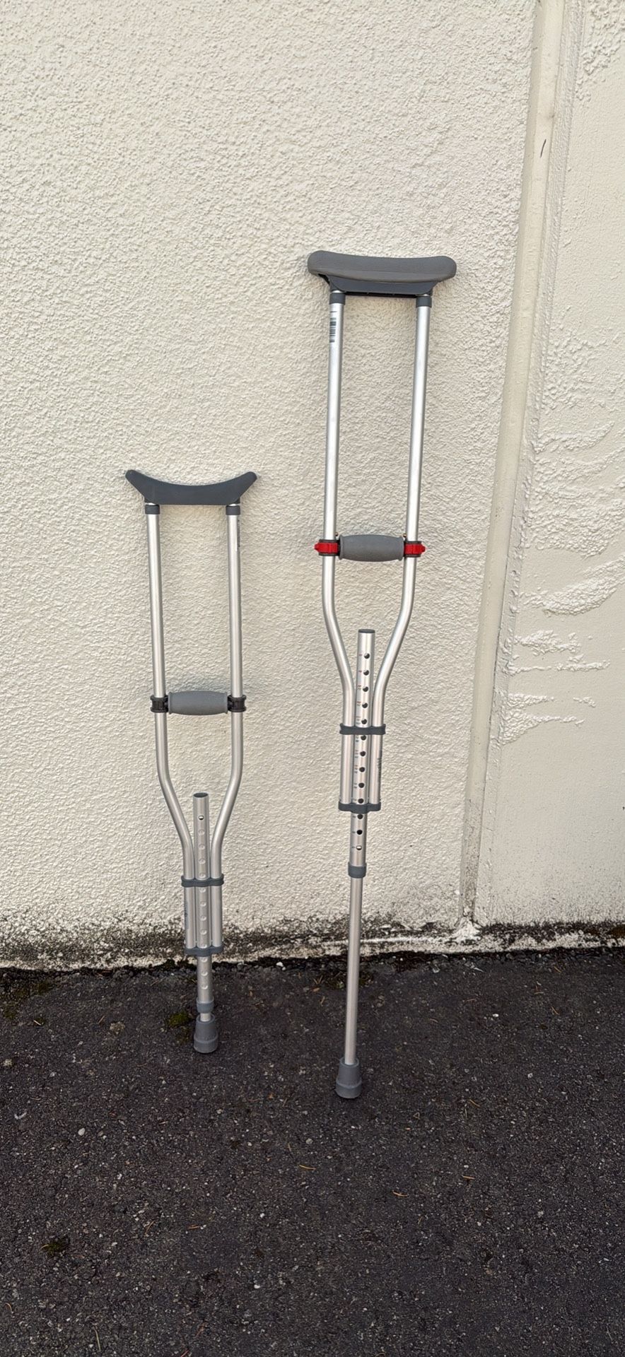 Crutches