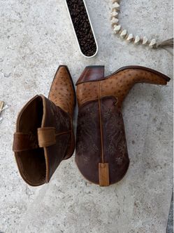 Shyanne Genuine Ostrich Leather Western Cowboy Boots – Size 7.5 B