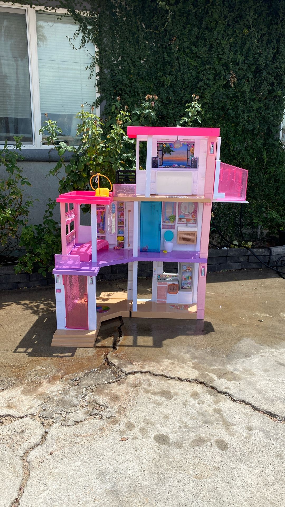 Barbie House