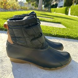 Brand NEW Sperry’s Waterproof Rain Boots in Women’s size 6.5