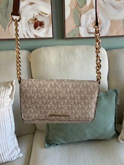 Michael Kors MK Signature Crossbody Bag