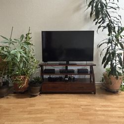 📺✨ 55” Vizio TV + Modern Wood Entertainment Unit — Bundle Deal