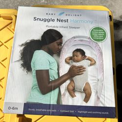 Snuggle Nest Portable infant Sleeper 