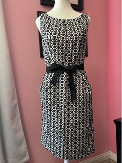 Nine West Black & White Floral Geometric Sheath Dress with Waist Tie-size 10