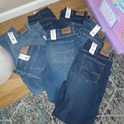 Levis