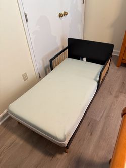 Delta Toddler Bed Frame + Mattress