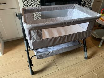 3-in-1 bassinet/crib/storage