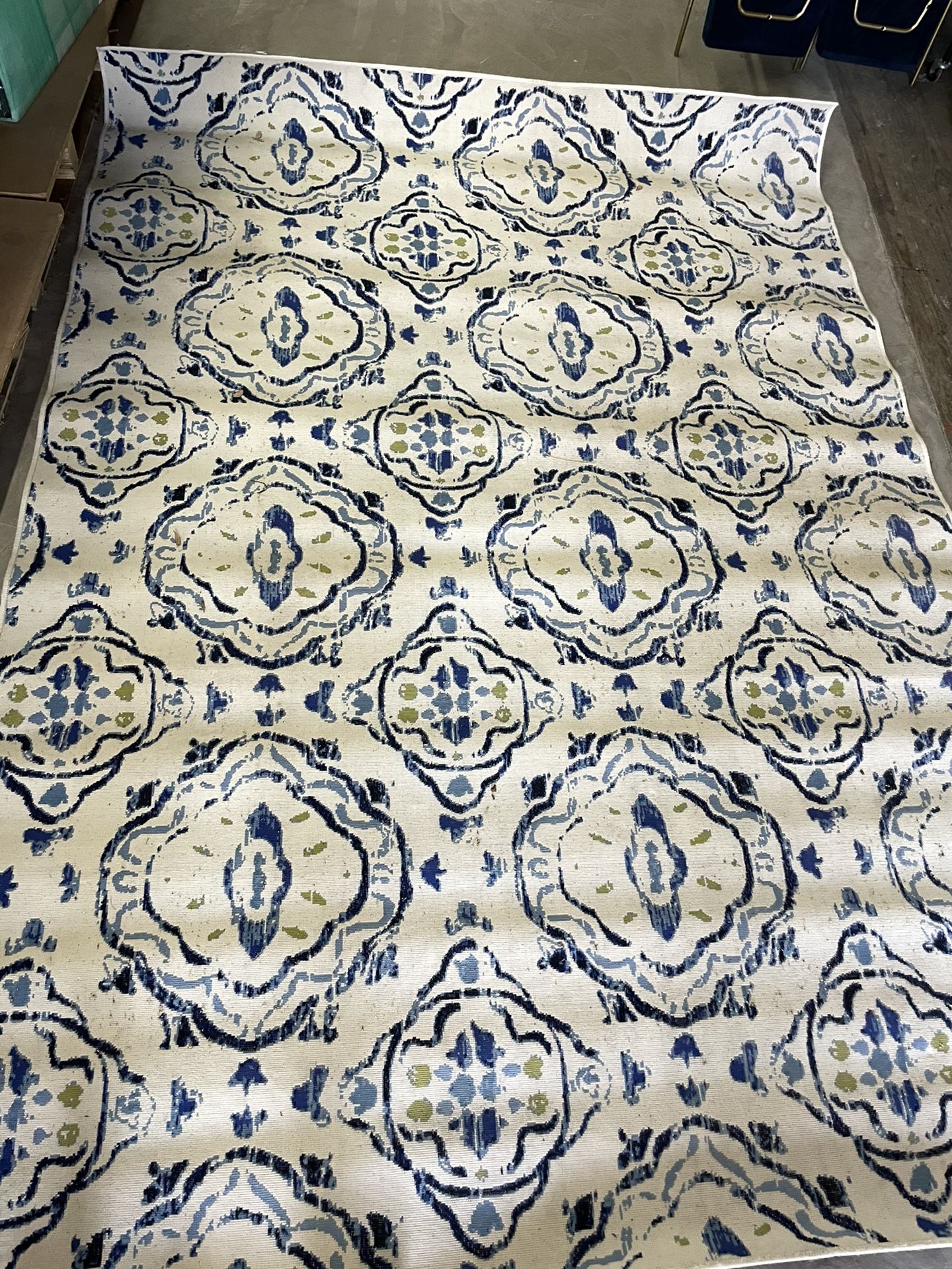 8x10 blue/white outdoor rug for Sale in La Mesa, CA OfferUp