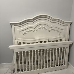 Baby Crib 