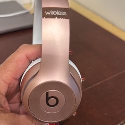 Rose Gold Beats Wireless Headpho