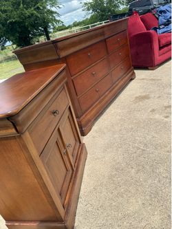 Mount Airy Dresser and night stand