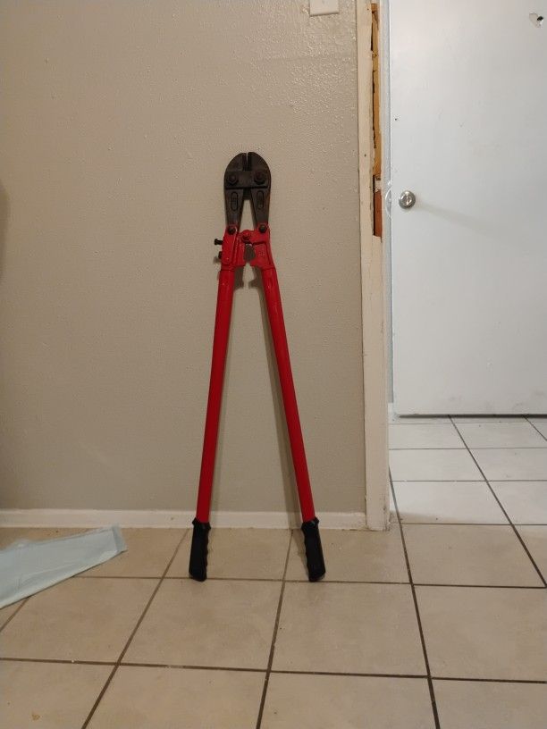 42". Pittsburgh Bolt Cutters