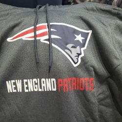 New England Patriots Fleece Lined HOODIE. 