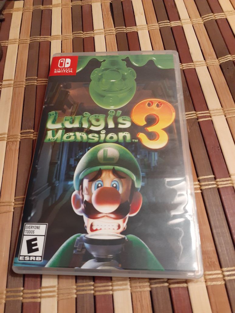 Luigi's Mansion Nintendo Switch. (TRADE for Mario Olypics)